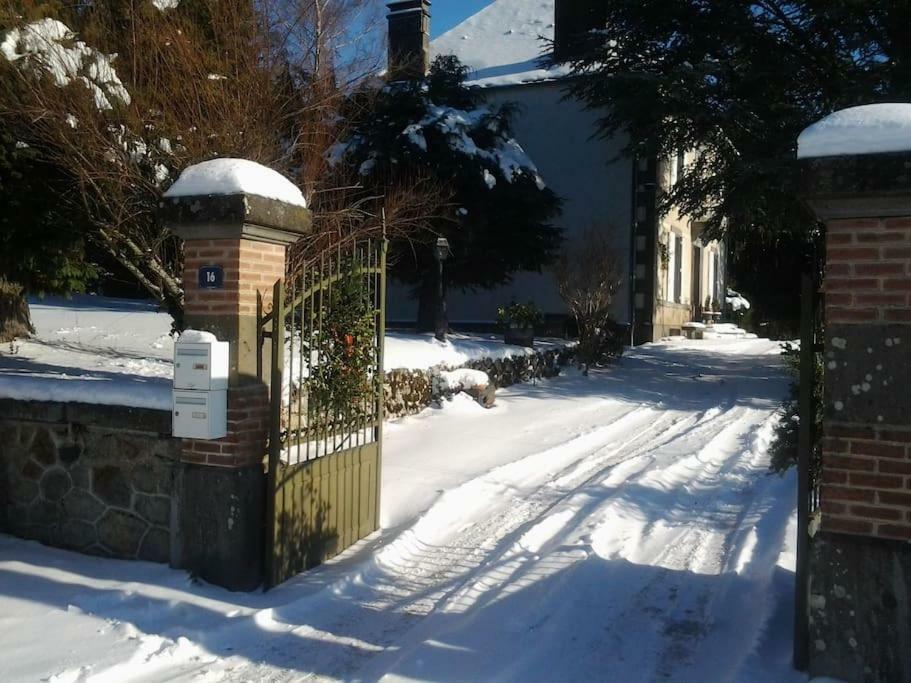 Appartement Charlannes La Bourboule Bagian luar foto